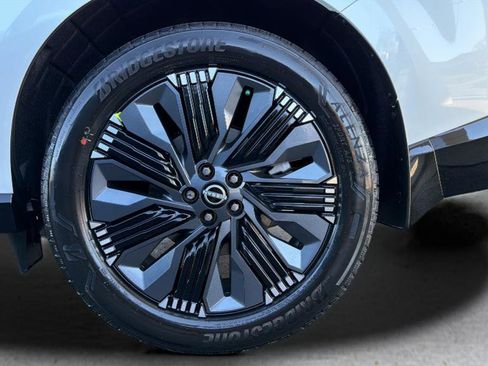 New 2026 Nissan Murano Platinum w/ Cargo Package AWD/4WD image 15