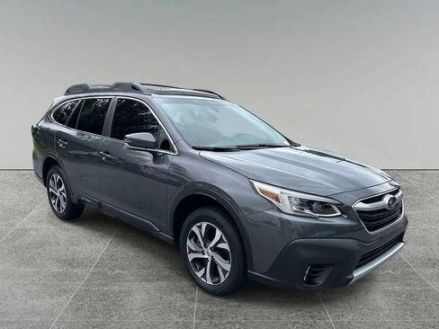 Used 2021 Subaru Outback Limited AWD/4WD image 7