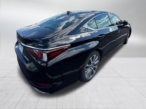 Used 2020 Lexus ES 350 w/ Premium Package FWD image 6
