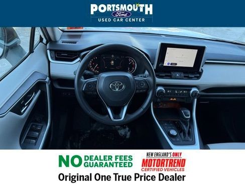Used 2024 Toyota RAV4 Adventure image 8