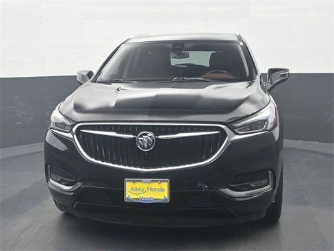 Used 2021 Buick Enclave Avenir w/ Avenir Technology Package image 3