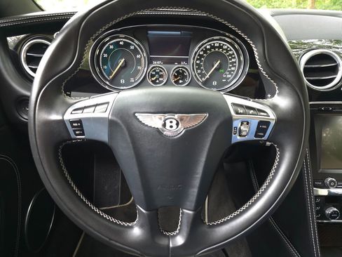 Used 2016 Bentley Continental GT V8 S image 28