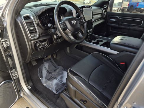 Used 2024 RAM 3500 Laramie w/ Night Edition image 12