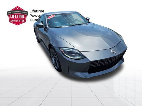 Certified 2025 Nissan Z Performance w/ Floor Mat Package RWD image 5