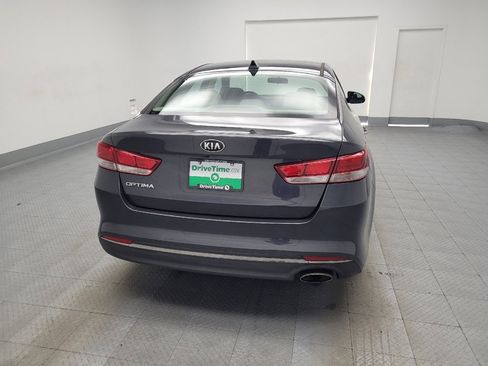 Used 2017 Kia Optima LX image 7