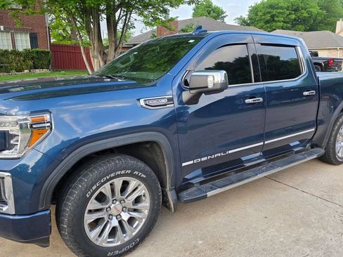 Used 2019 GMC Sierra 1500 Denali w/ Trailer Camera Package AWD/4WD image 4