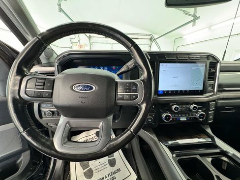 Used 2023 Ford F350 Lariat w/ Chrome Package AWD/4WD image 20