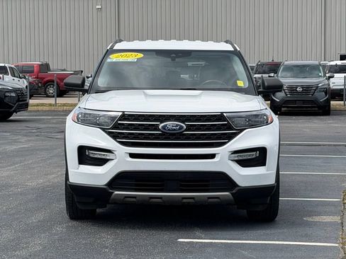 Used 2023 Ford Explorer XLT w/ Equipment Group 202A AWD/4WD image 10
