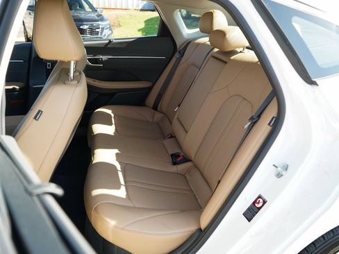 Used 2021 Hyundai Sonata Limited FWD image 9