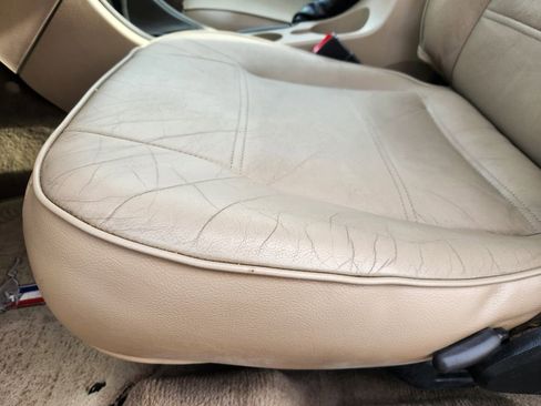 Used 2004 Ford Mustang Convertible image 26