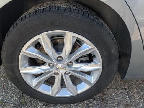 Used 2024 Chevrolet Malibu LT FWD image 22