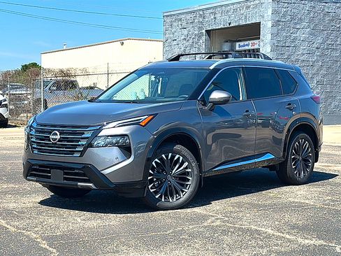 New 2026 Nissan Rogue Platinum w/ Platinum Premium Package AWD/4WD image 2