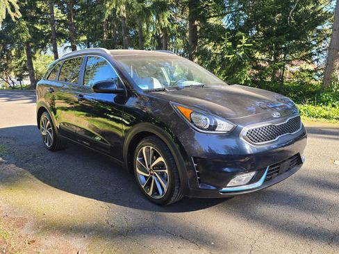 Used 2018 Kia Niro LX FWD image 8