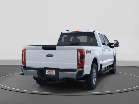 New 2026 Ford F250 XLT w/ XLT Premium Package image 8