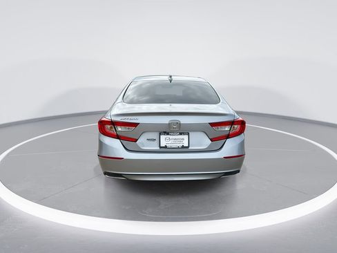 Used 2018 Honda Accord EX-L image 7