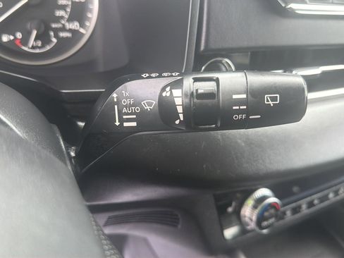 Used 2024 Mitsubishi Outlander SE FWD image 23