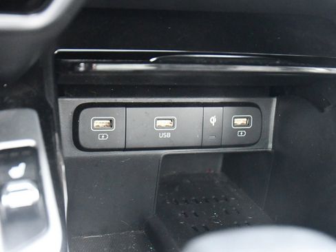 Used 2022 Kia Sorento SX image 33