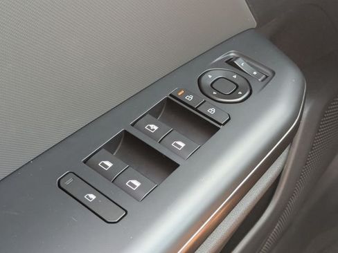 New 2026 Kia K4 FWD image 22