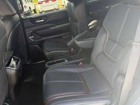 Used 2025 Nissan Armada SL w/ Captain's Chari Seat Package AWD/4WD image 26