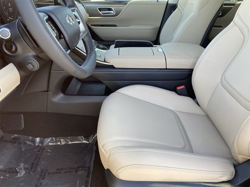 New 2026 INFINITI QX80 Pure w/ Cargo Package image 21