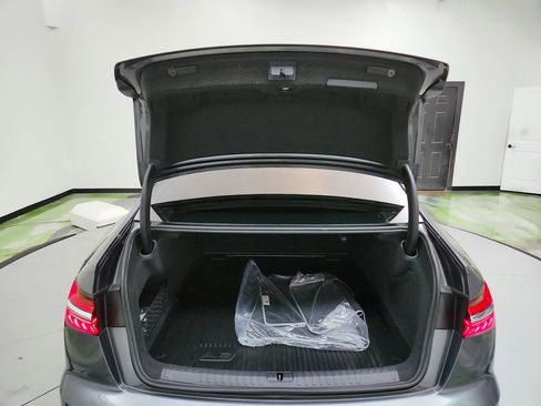 Used 2022 Audi A6 Premium Plus image 31