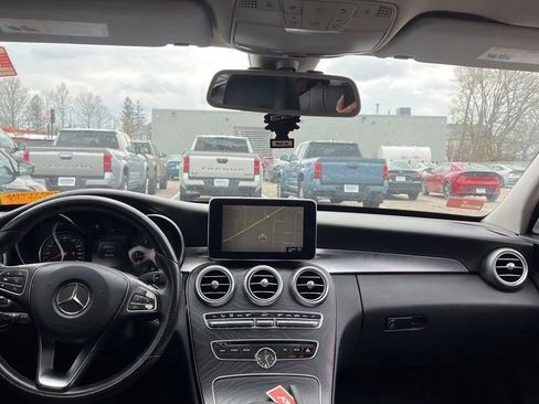 Used 2016 Mercedes-Benz C 300 4MATIC Sedan image 24