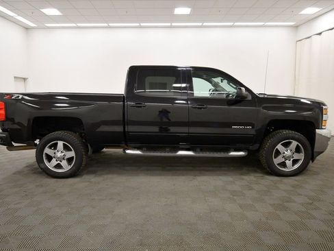 Used 2018 Chevrolet Silverado 2500 LT w/ All Star Edition image 5