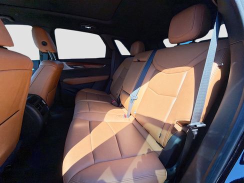 Used 2021 Cadillac XT5 Premium Luxury image 20