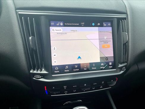 Used 2022 Maserati Levante Modena AWD/4WD image 34