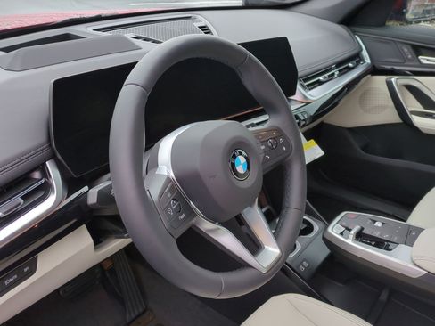 Certified 2026 BMW X1 xDrive28i w/ Technology Package AWD/4WD image 18
