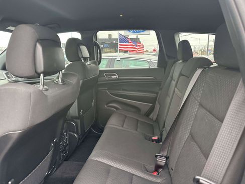 Used 2021 Jeep Grand Cherokee Freedom Edition image 9