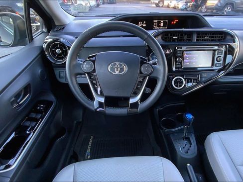 Used 2018 Toyota Prius C Four image 6