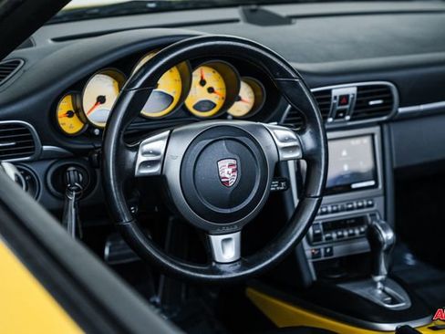 Used 2006 Porsche 911 Carrera S image 6