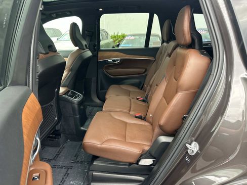 Certified 2024 Volvo XC90 T8 Plus image 21