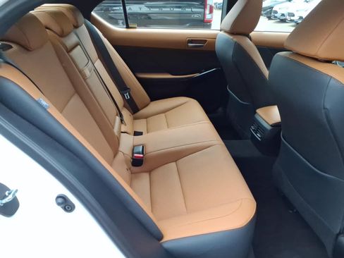 Used 2023 Lexus IS 300 w/ Comfort Package RWD image 12