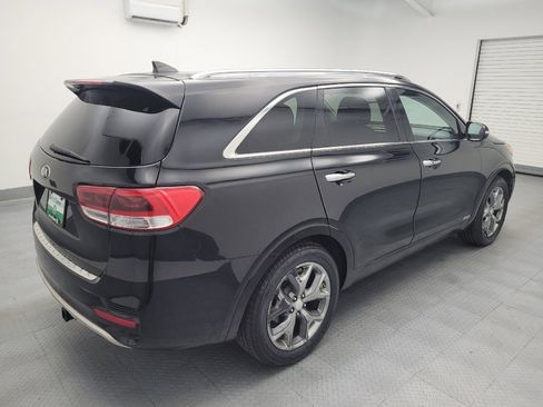 Used 2017 Kia Sorento SX AWD/4WD image 10