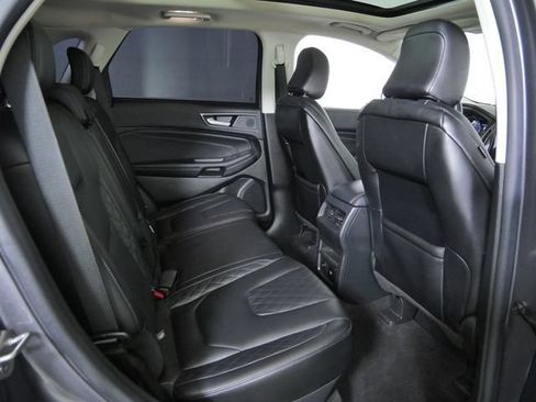Certified 2024 Ford Edge Titanium AWD/4WD image 11