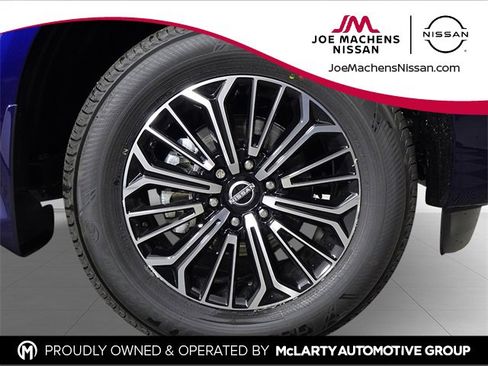 New 2025 Nissan Armada Platinum w/ Convenience Package image 11