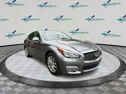 Used 2015 INFINITI Q70 3.7