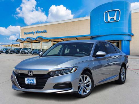 Used 2018 Honda Accord LX image 1