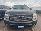 Used 2013 Chevrolet Suburban LTZ image 2