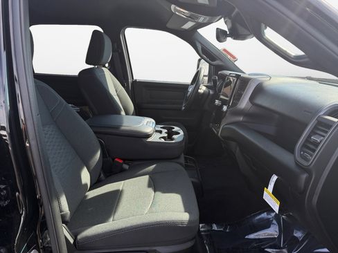 New 2026 RAM 2500 Tradesman AWD/4WD image 17