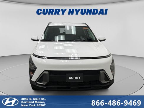 Used 2024 Hyundai Kona SEL AWD/4WD image 8