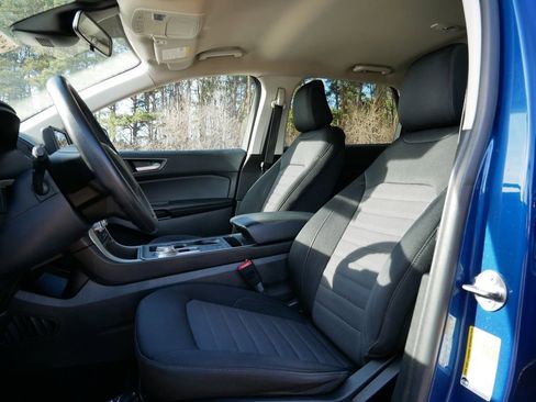 Certified 2022 Ford Edge SE w/ Black Appearance Package AWD/4WD image 14