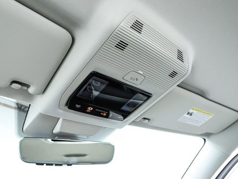 New 2026 Volkswagen Tiguan S image 63