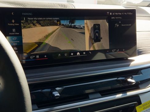 New 2026 BMW X5 xDrive50e w/ Executive Package image 14