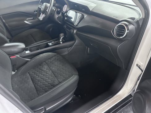 Used 2021 Nissan Kicks SV image 35