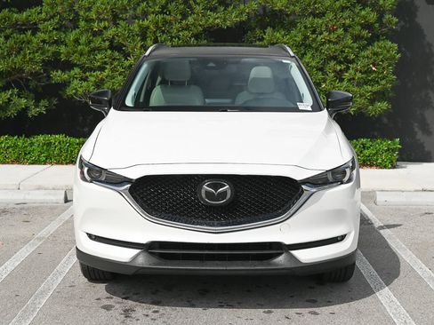 Used 2020 MAZDA CX-5 Grand Touring image 2