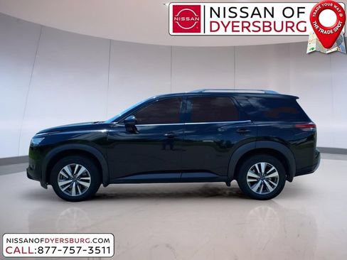 Used 2023 Nissan Pathfinder SL AWD/4WD image 6