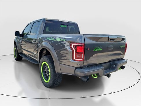 Used 2017 Ford F150 Raptor w/ Equipment Group 802A Luxury AWD/4WD image 3